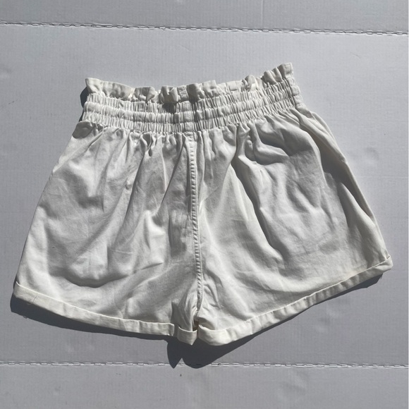 Missguided White High Waist Drawstring Shorts - Picture 3 of 5
